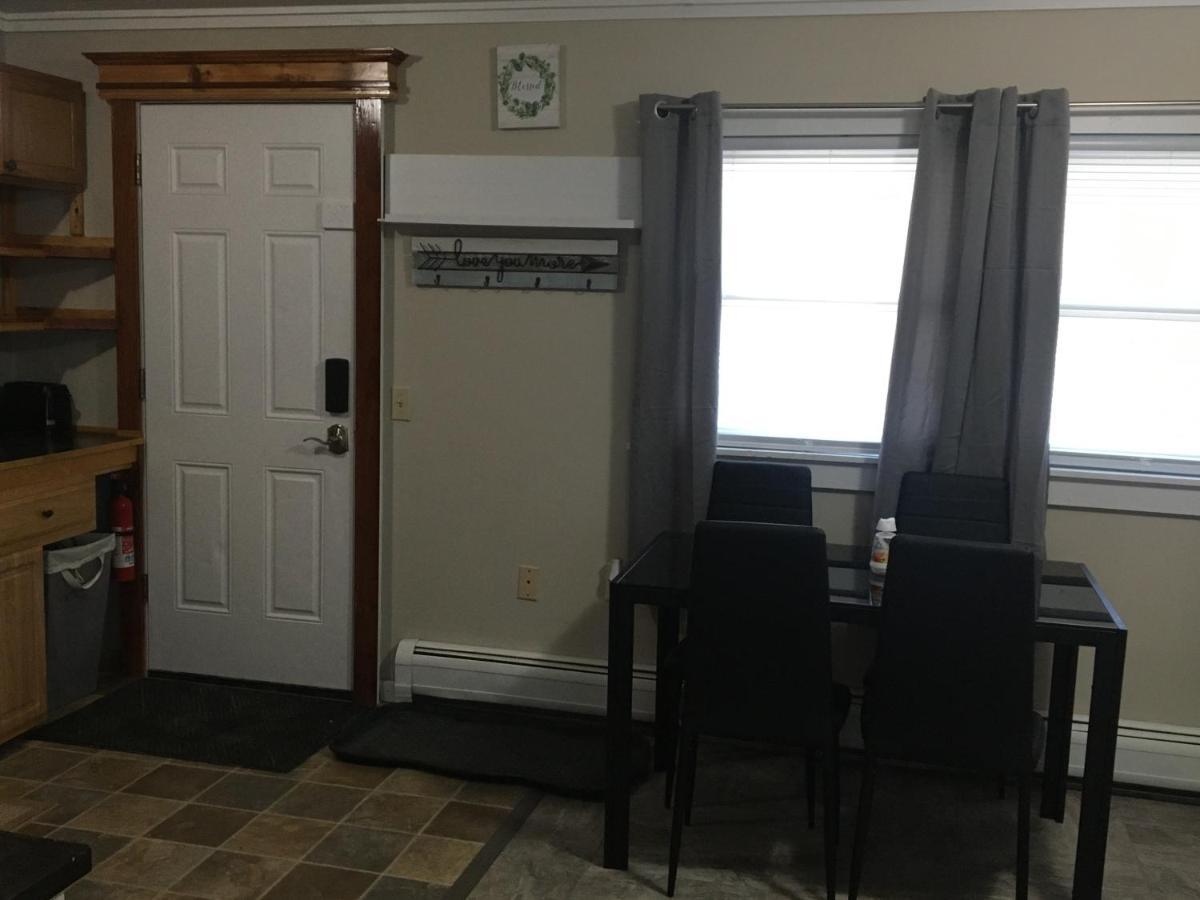 North Troy Just Like Being At Home- Newly Renovated Unit מראה חיצוני תמונה