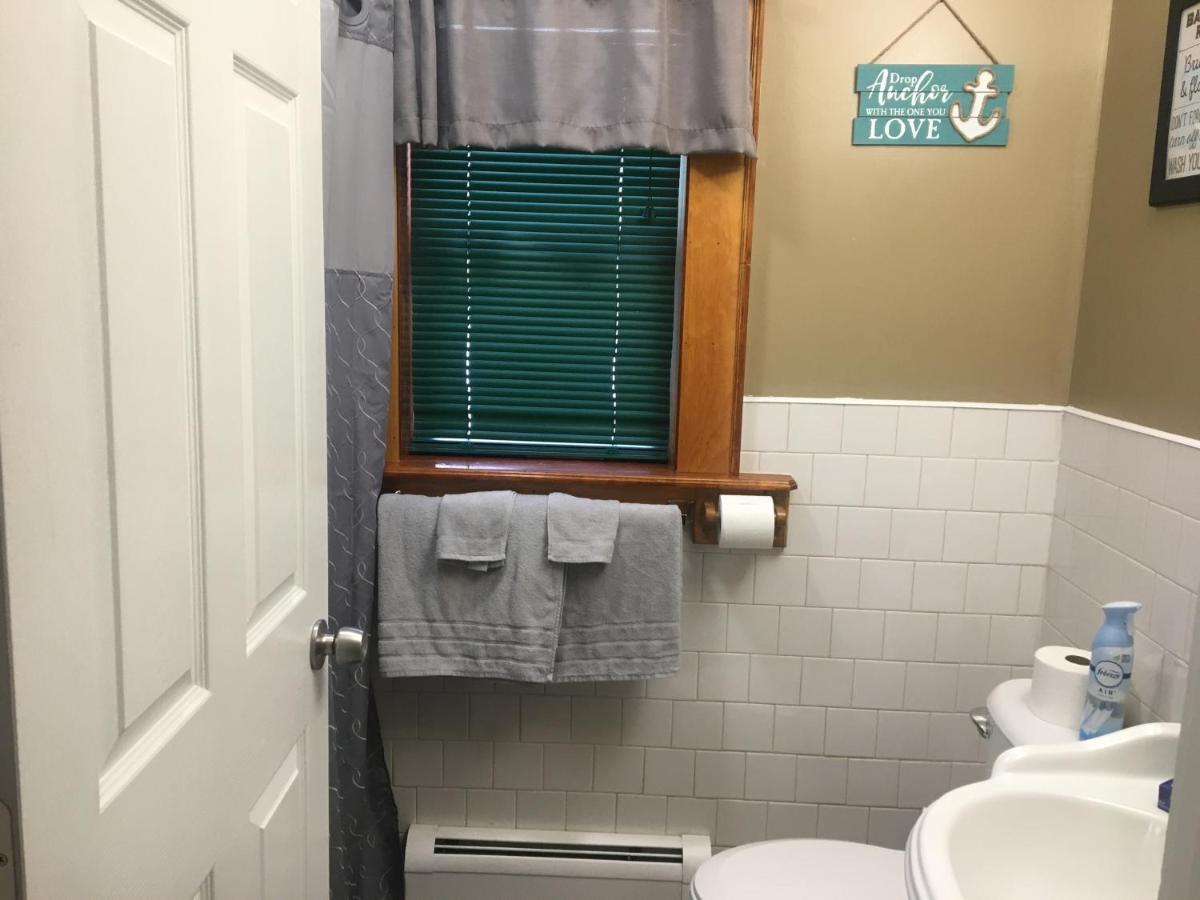 North Troy Just Like Being At Home- Newly Renovated Unit מראה חיצוני תמונה